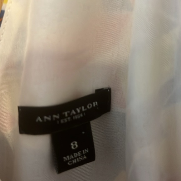 Ann Taylor maxi dress size 8 gorgeous tropical pattern sleeveless v neck front - Picture 6 of 6